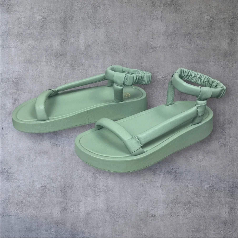 ASH Victoria Green Napa Leather Platform Strappy Sandals Womens 39 Slip On